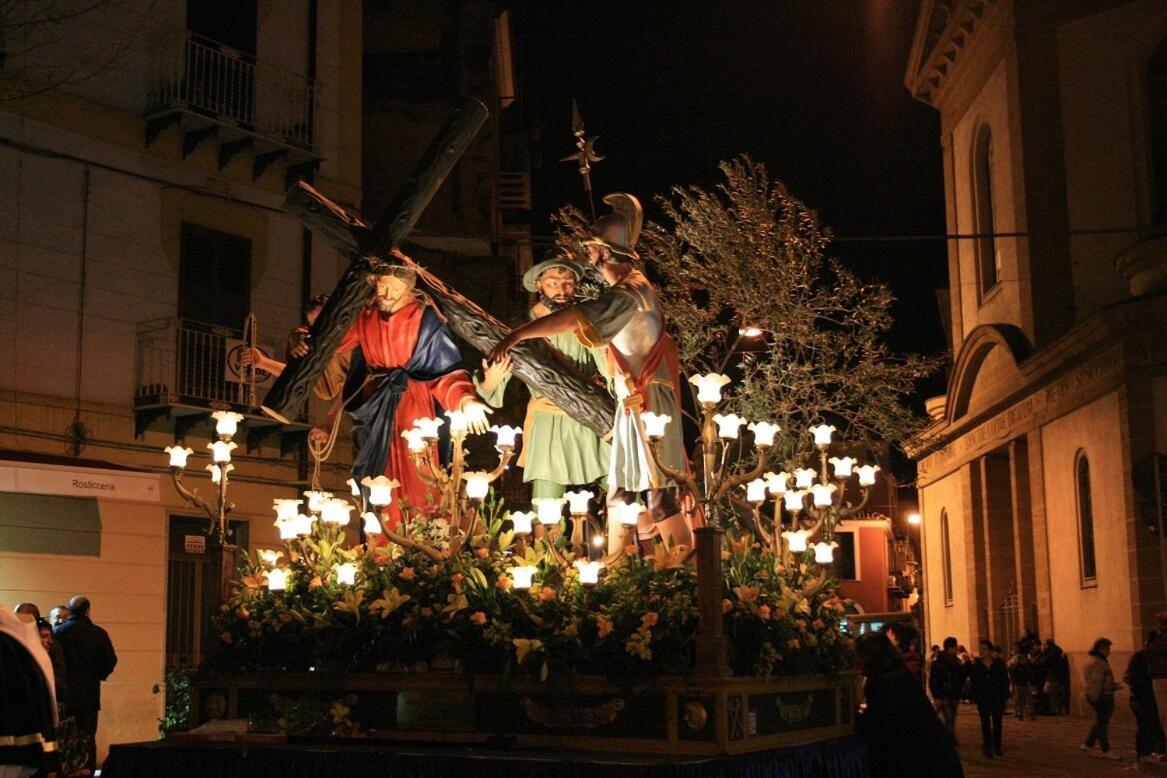 Plaza Caltanissetta